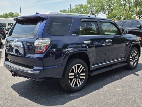 Used 2024 Toyota 4Runner Limited AWD/4WD image 10