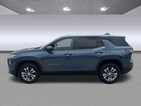 Used 2025 Chevrolet Equinox LT FWD image 6