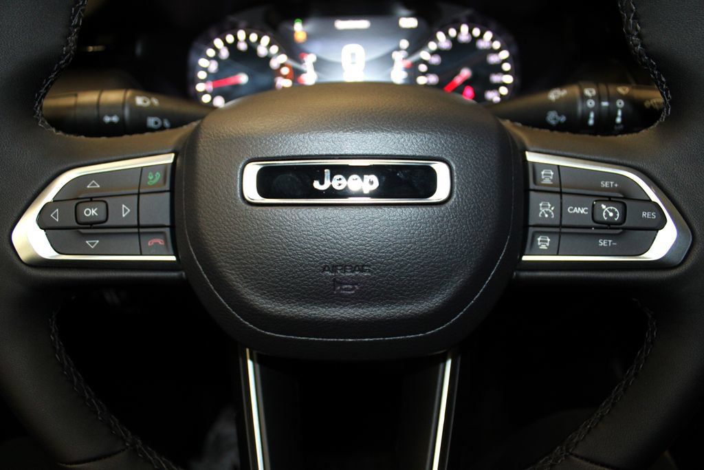 New 2026 Jeep Compass Limited AWD/4WD image 11