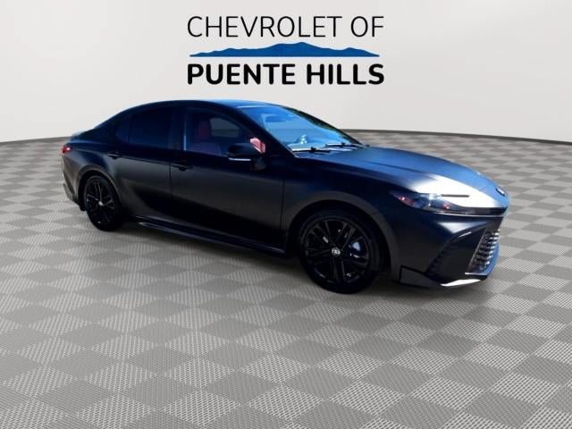 Used 2025 Toyota Camry SE FWD image 9