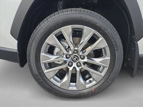 New 2025 Toyota RAV4 Limited image 10