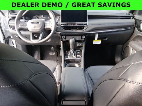 New 2026 Jeep Compass Limited image 11