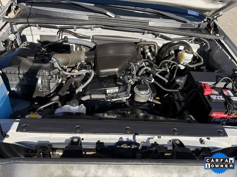 Used 2010 Toyota Tacoma 4x4 Access Cab image 25