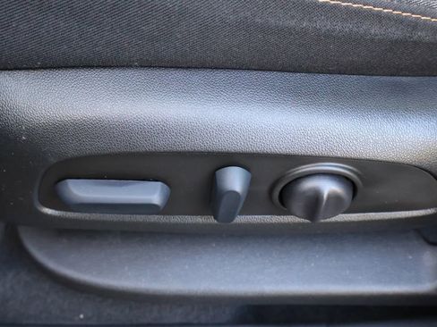 Certified 2022 Chevrolet Equinox LT image 34