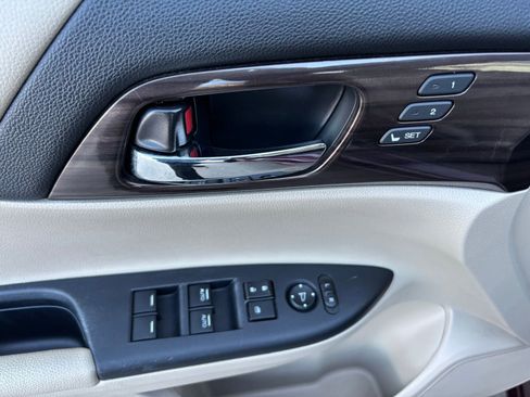 Used 2016 Honda Accord EX-L image 12