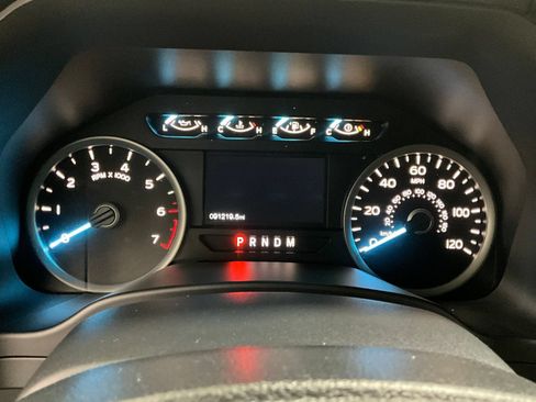 Used 2018 Ford F150 XLT w/ Equipment Group 302A Luxury AWD/4WD image 21
