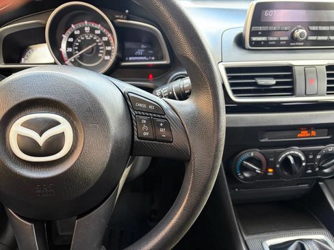 Used 2014 MAZDA MAZDA3 i Sport image 16