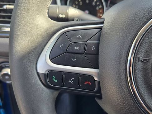 Used 2021 Jeep Compass Latitude FWD image 25