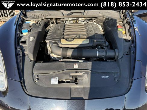 Used 2012 Porsche Cayenne AWD/4WD image 39
