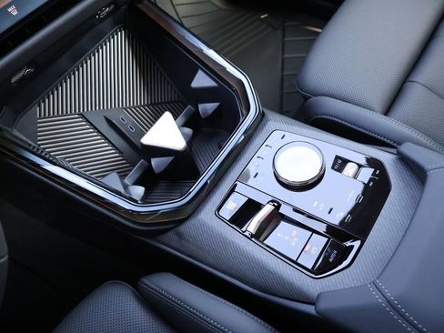 Certified 2025 BMW X3 xDrive30i w/ Premium Package image 31