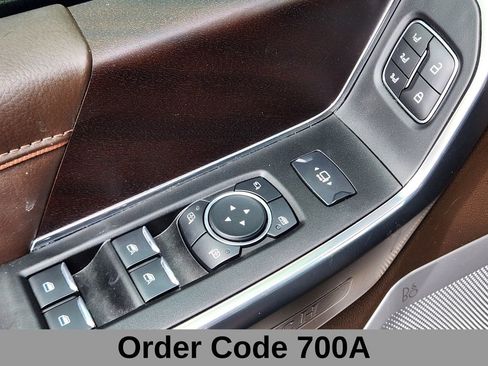 Used 2025 Ford F250 King Ranch AWD/4WD image 9