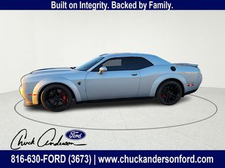 Used 2022 Dodge Challenger SRT Hellcat video 3