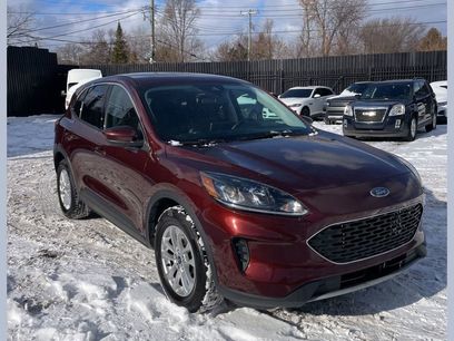 Used 2021 Ford Escape SE w/ Cold Weather Package