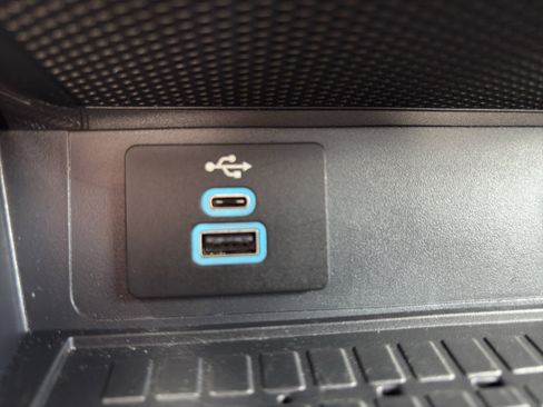 Used 2024 Ford Mustang Dark Horse RWD image 28