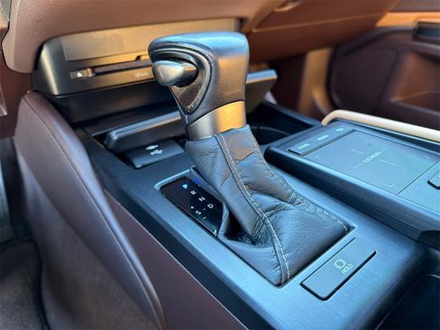 Used 2021 Lexus ES 350 w/ Accessory Package 2 image 30