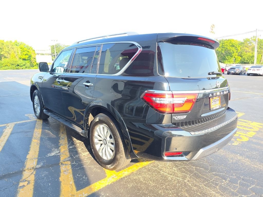 Used 2024 Nissan Armada SV AWD/4WD image 6