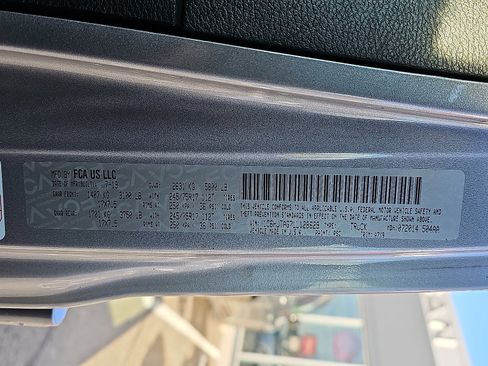 Used 2020 Jeep Gladiator Sport w/ Quick Order Package 24S image 27