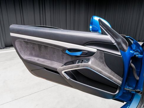 Used 2016 Porsche Cayman GT4 image 62