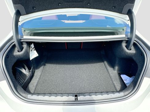 New 2026 BMW 430i Coupe w/ M Sport Package RWD image 23