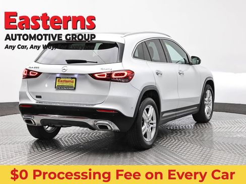 Used 2022 Mercedes-Benz GLA 250 4MATIC w/ Premium Package Lite image 5