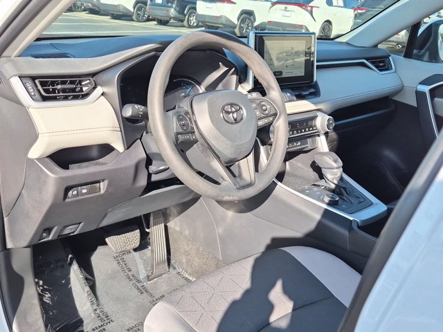 Certified 2024 Toyota RAV4 XLE AWD/4WD image 4