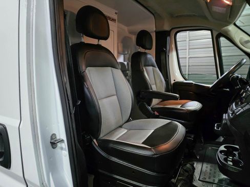 Used 2023 RAM ProMaster 2500 image 18