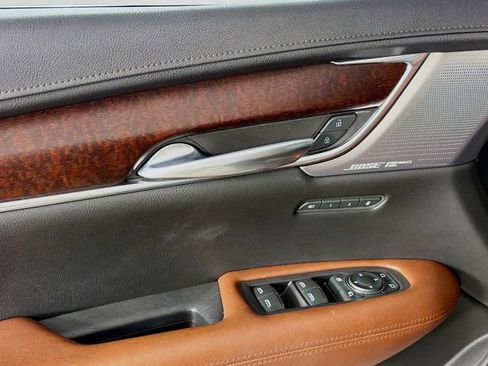 Used 2022 Cadillac XT5 Premium Luxury w/ Technology Package FWD image 21