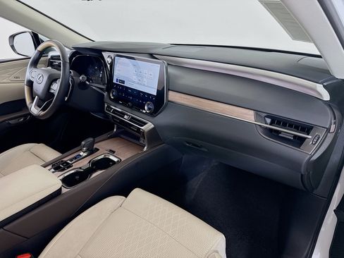 Certified 2025 Lexus RX 350 350h Premium w/ Convenience Package image 29