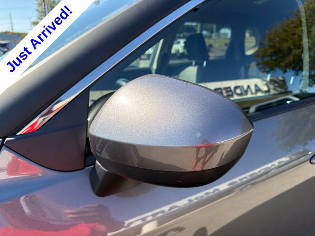 Used 2025 Nissan Rogue SV AWD/4WD image 11