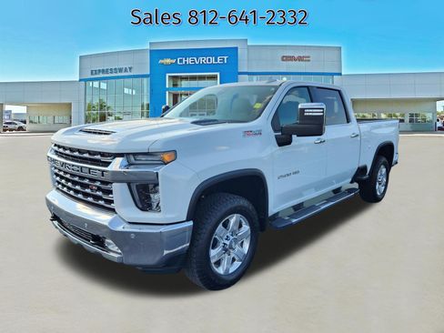 Used 2020 Chevrolet Silverado 2500 LTZ AWD/4WD image 3