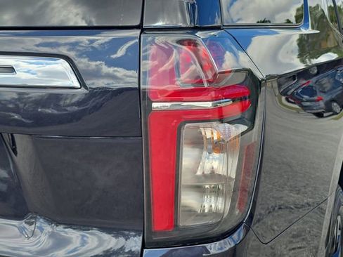 Used 2024 Chevrolet Tahoe LT image 8