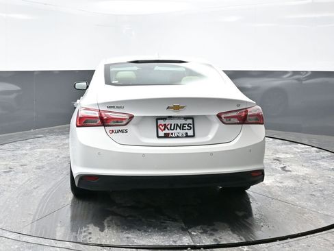 Used 2024 Chevrolet Malibu LT image 10