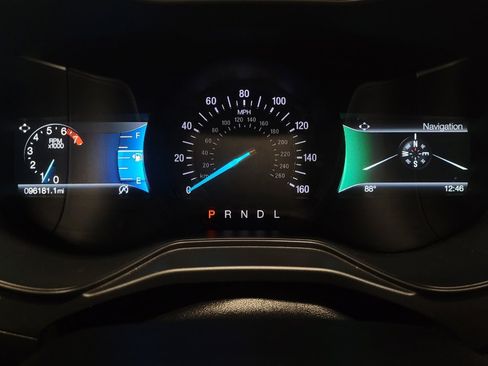 Used 2020 Ford Fusion SE FWD image 23