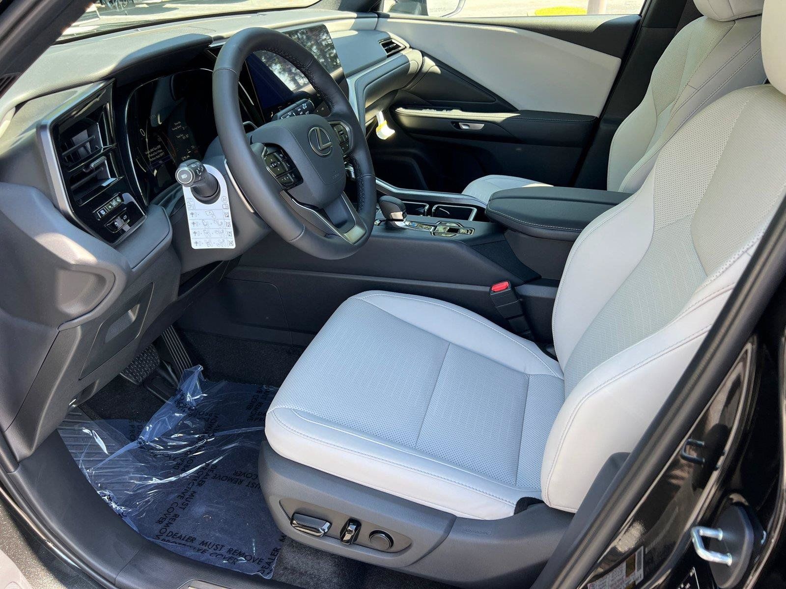 New 2026 Lexus TX 350 FWD w/ Convenience Package image 9