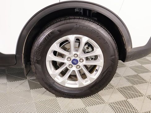 Used 2020 Ford Escape SE image 19