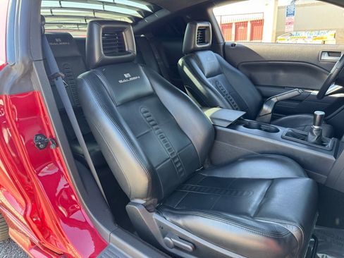 Used 2006 Ford Mustang GT image 19