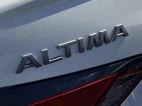 Certified 2025 Nissan Altima 2.5 S image 40
