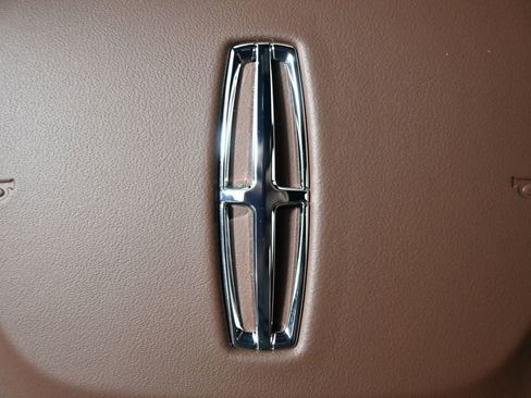 New 2026 Lincoln Aviator Reserve AWD/4WD image 35