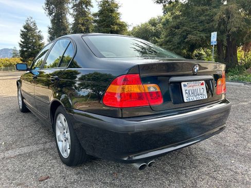 Used 2004 BMW 325i Sedan RWD image 20