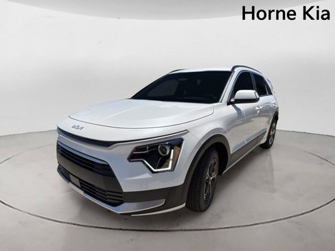 New 2026 Kia Niro EX FWD image 7