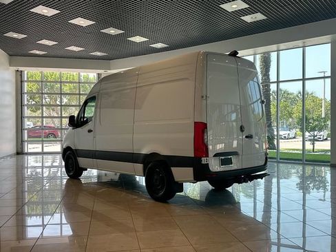 New 2025 Mercedes-Benz Sprinter 2500 image 5