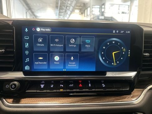 Used 2025 Chevrolet Silverado 2500 LT w/ Safety Package image 23