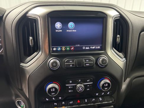 Used 2020 Chevrolet Silverado 1500 LTZ w/ LTZ Plus Package image 31