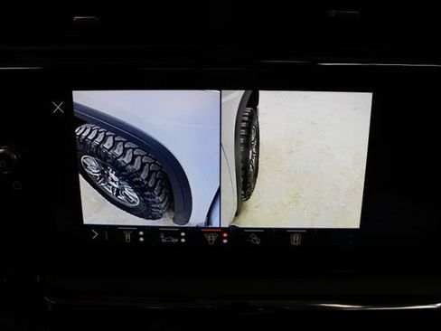 Used 2024 GMC Sierra 1500 AT4 w/ Technology Package AWD/4WD image 26