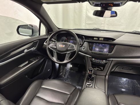 Used 2022 Cadillac XT5 Premium Luxury image 32
