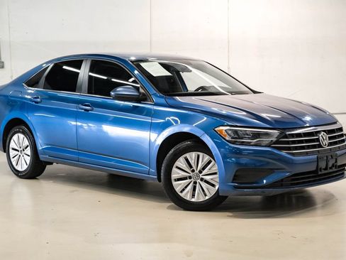 Used 2020 Volkswagen Jetta S w/ Driver Assistance Package FWD image 6