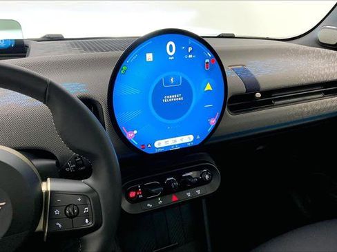 Certified 2025 MINI Cooper S image 5