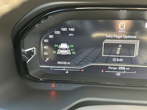 Certified 2022 GMC Yukon XL Denali image 22