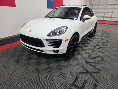 Used 2016 Porsche Macan S image 3