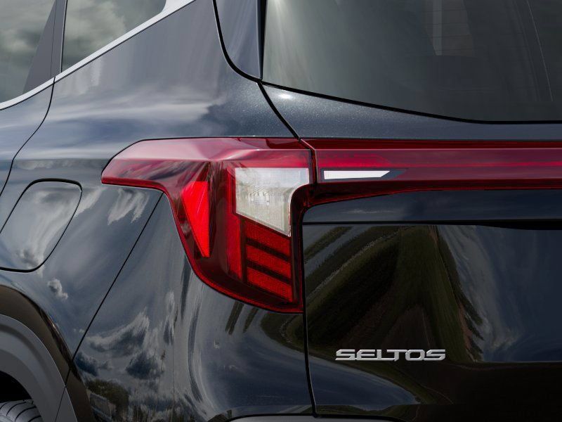 New 2026 Kia Seltos SX AWD/4WD image 11